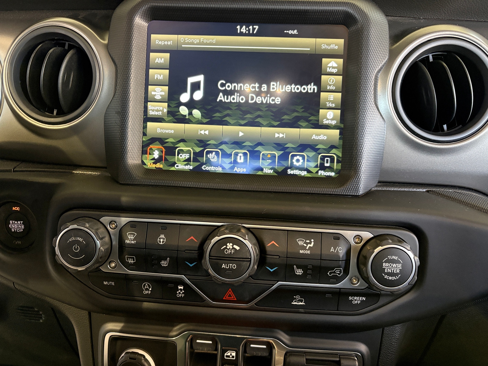 Thumbnail: 2023 Jeep Gladiator - 4