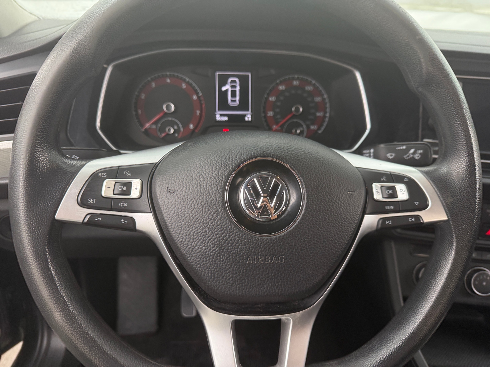 Thumbnail: 2019 Volkswagen Jetta - 5