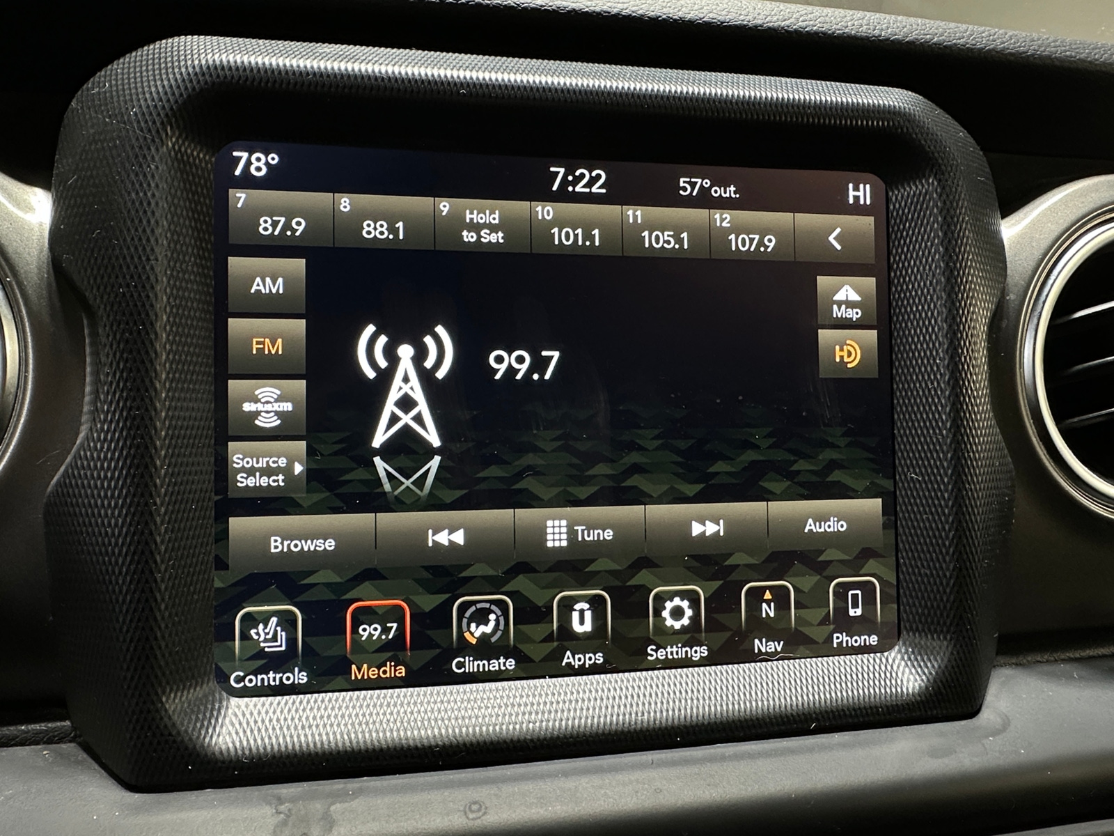 Thumbnail: 2023 Jeep Wrangler - 4