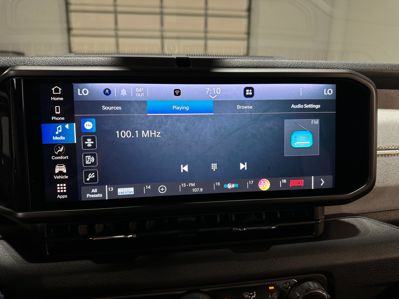 Thumbnail: 2024 Jeep Wrangler - 4