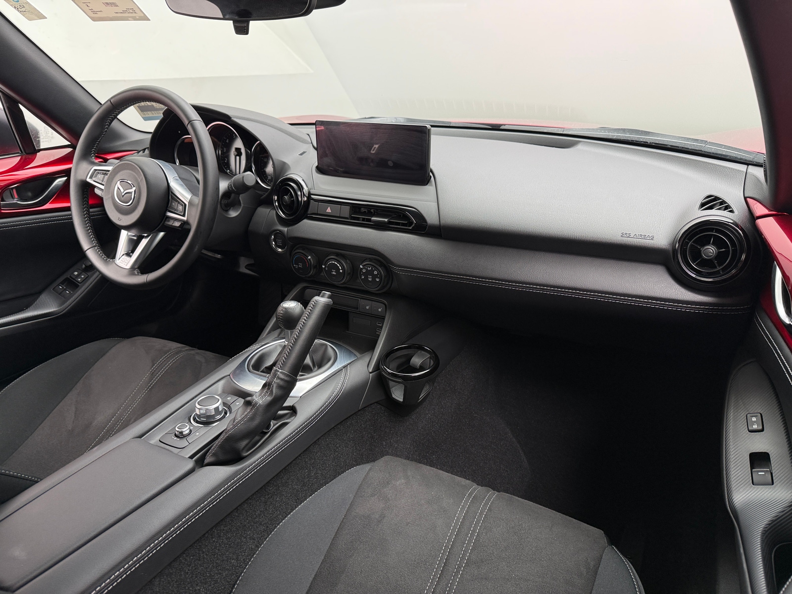 Thumbnail: 2025 Mazda MX-5 Miata - 3