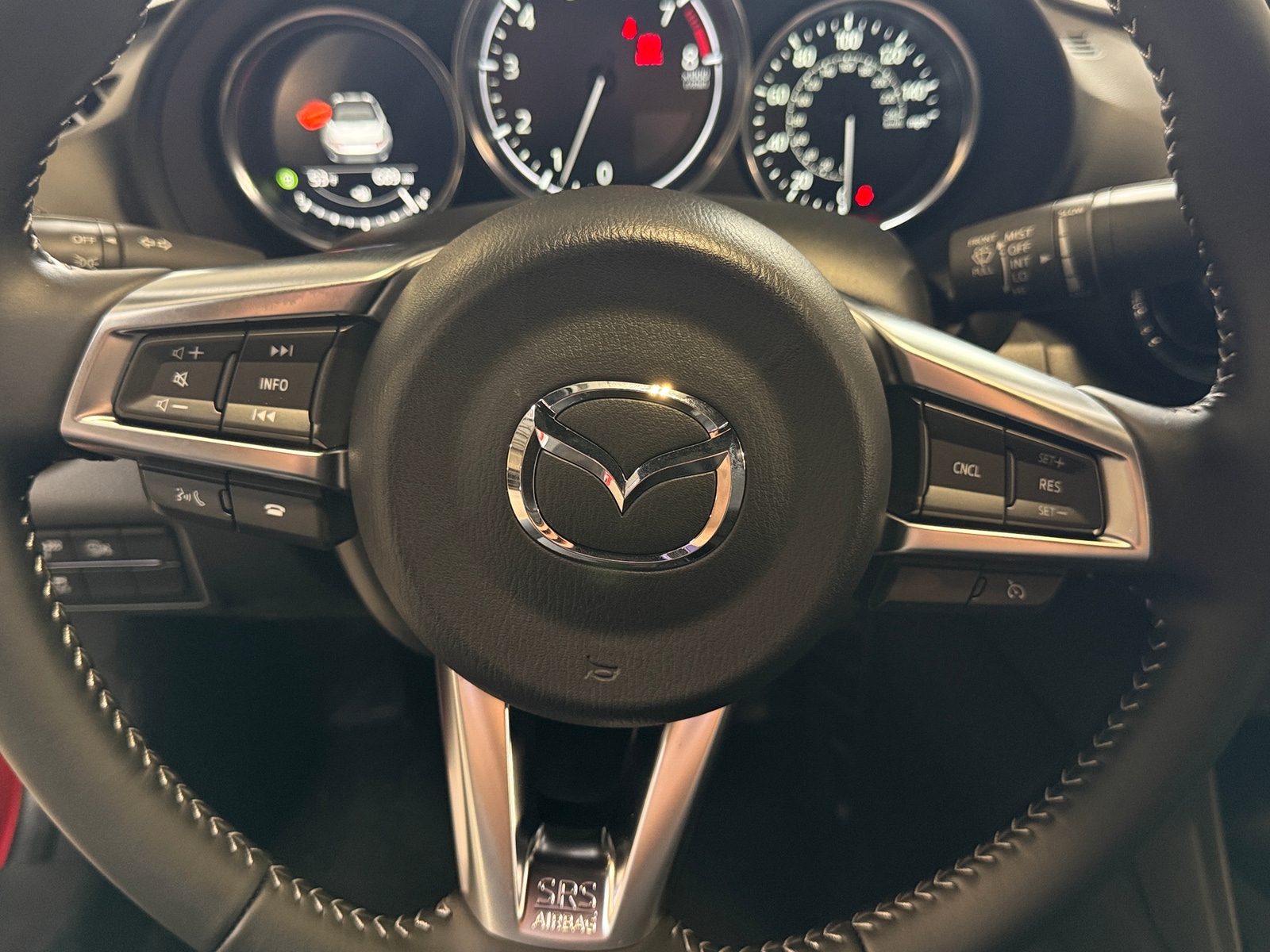 Thumbnail: 2025 Mazda MX-5 Miata - 5