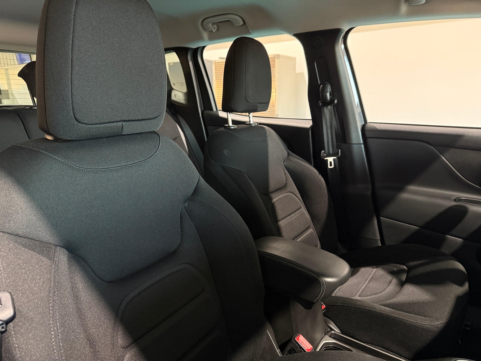 Thumbnail: 2022 Jeep Renegade - 2