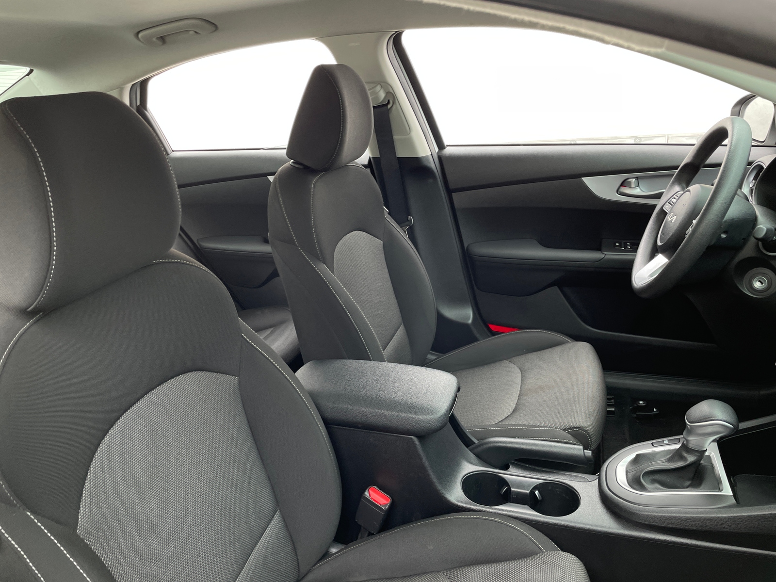 Thumbnail: 2024 Kia Forte - 2