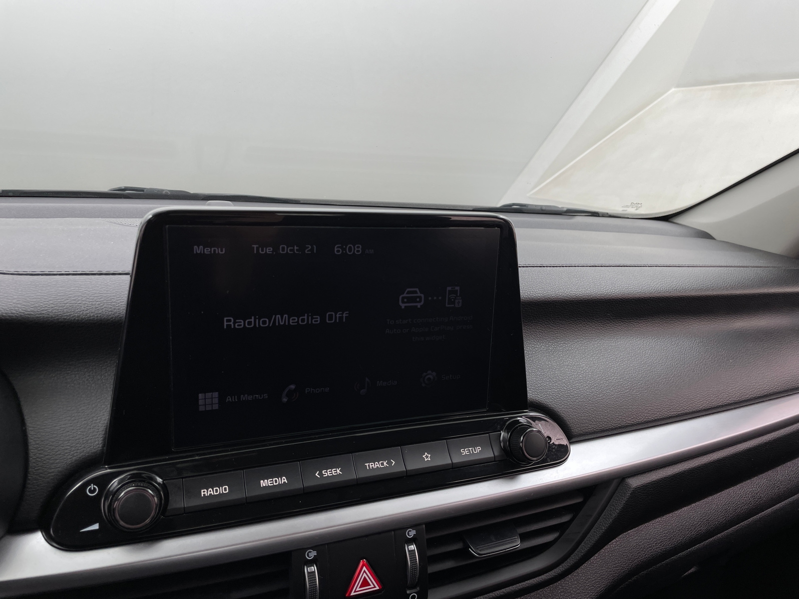 Thumbnail: 2024 Kia Forte - 4