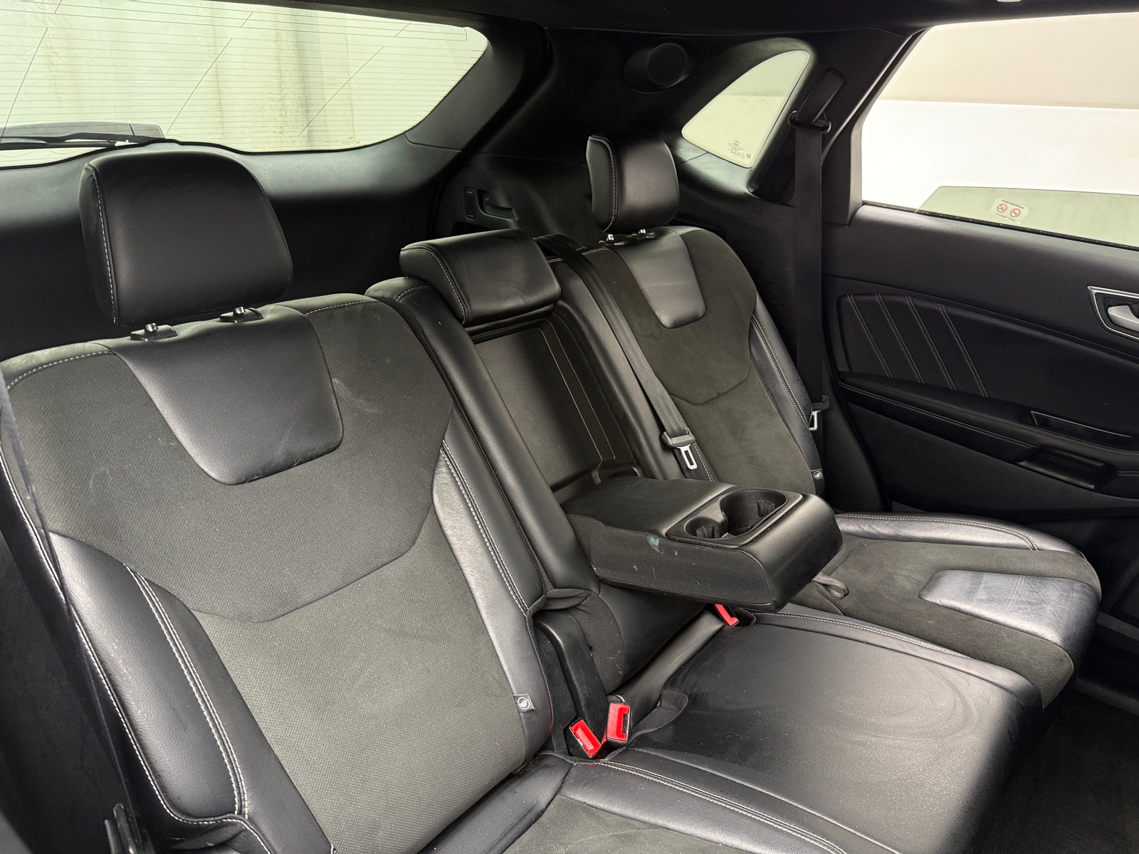 Thumbnail: 2020 Ford Edge - 6