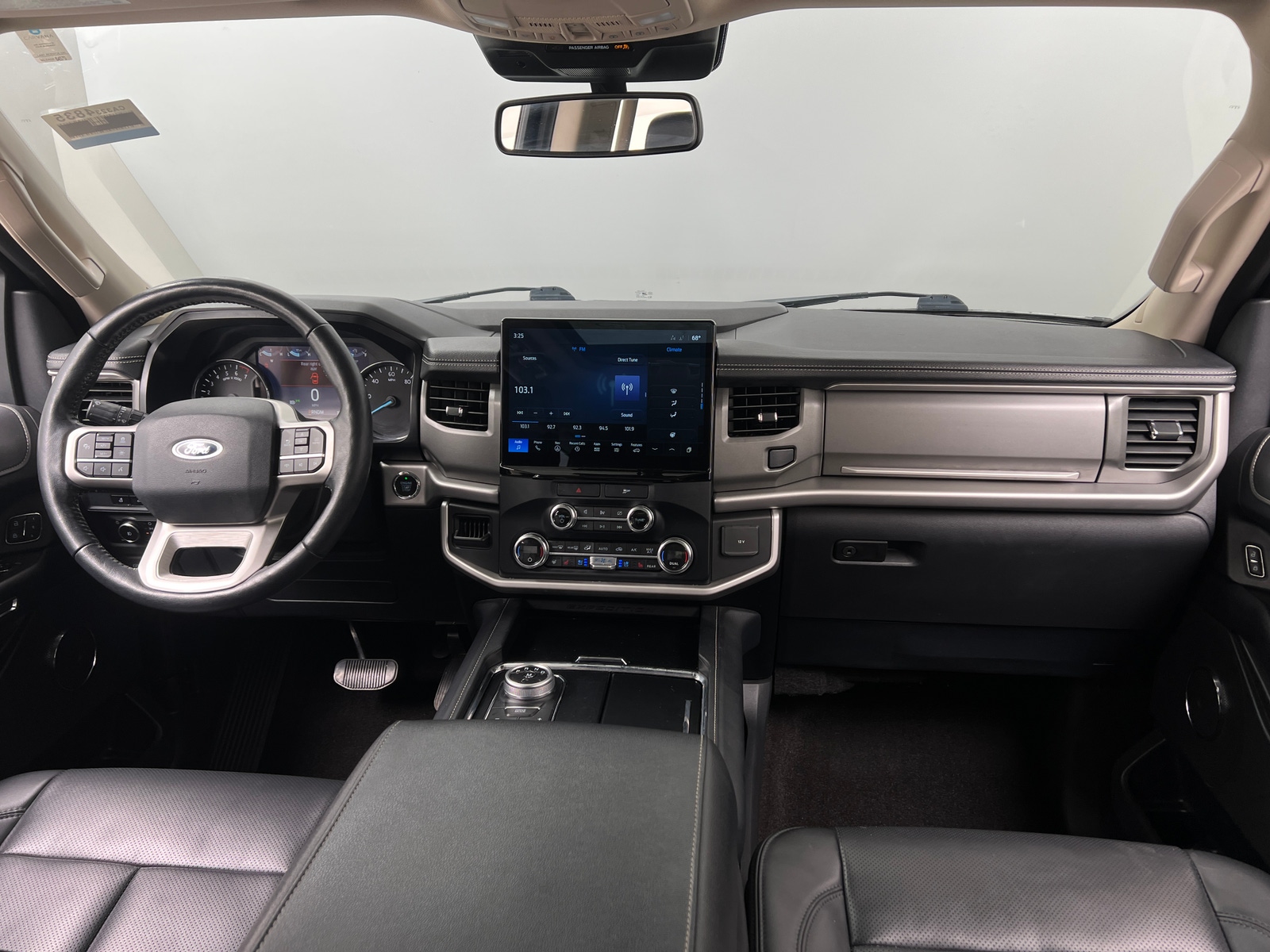 Thumbnail: 2023 Ford Expedition - 3