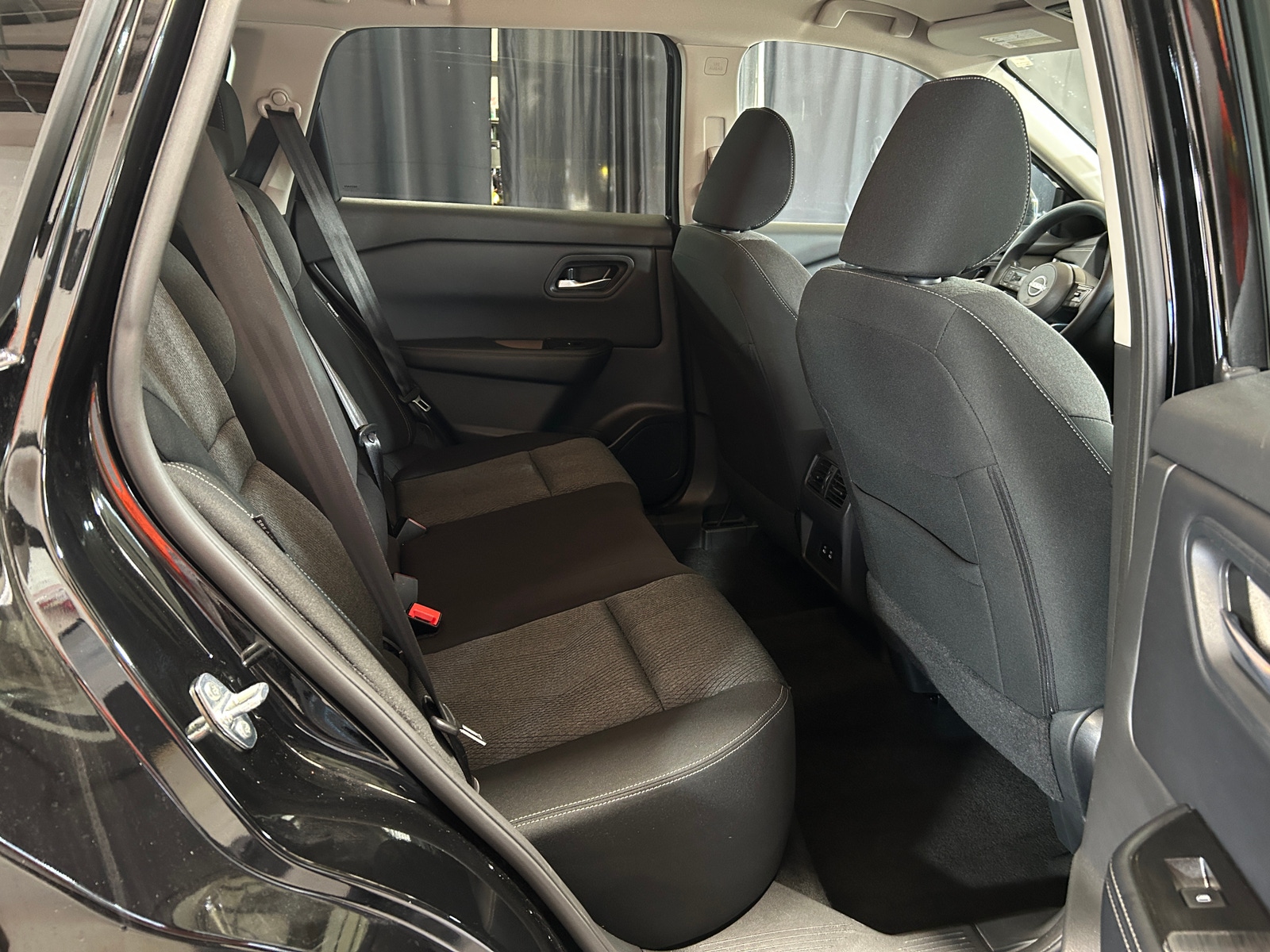 Thumbnail: 2024 Nissan Rogue - 6