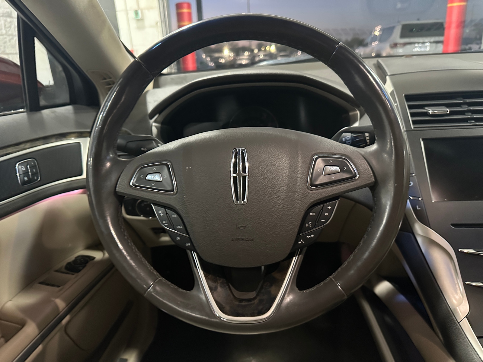 Thumbnail: 2016 Lincoln MKZ - 4