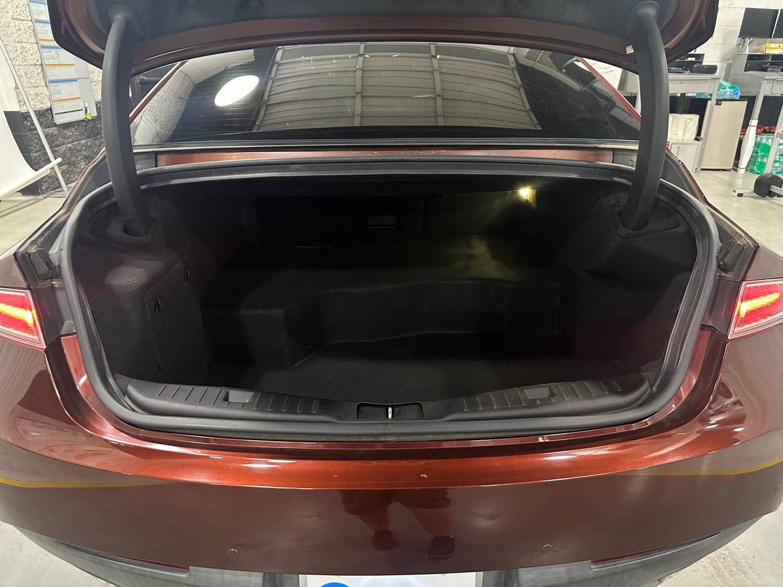 Thumbnail: 2016 Lincoln MKZ - 6