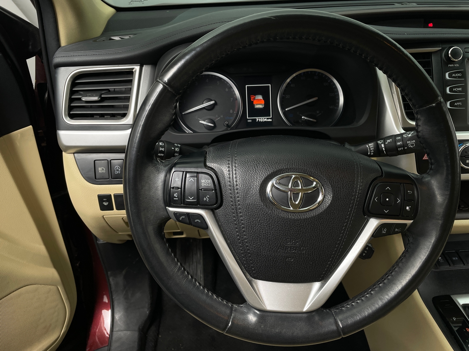 Thumbnail: 2019 Toyota Highlander - 4