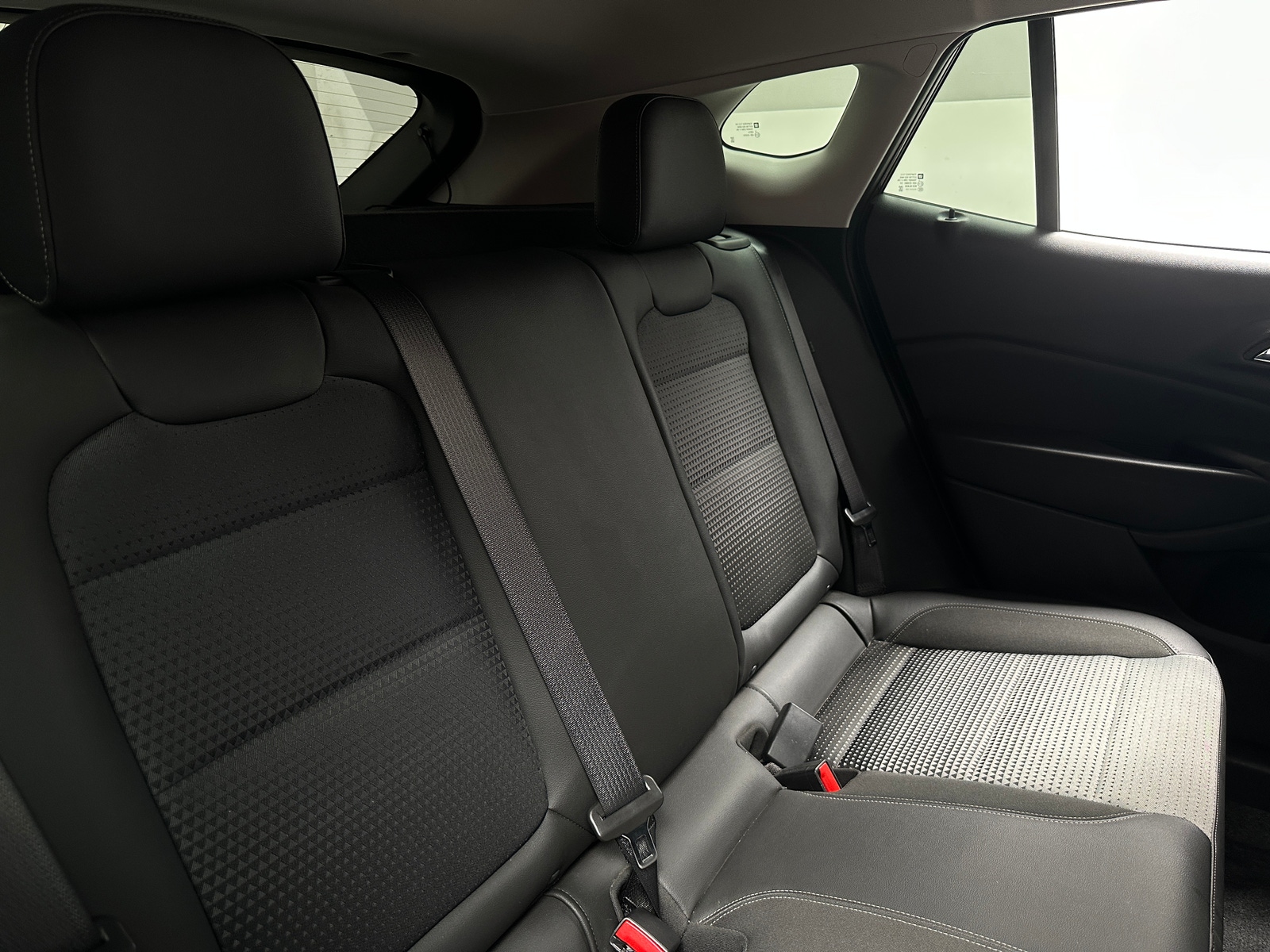 Thumbnail: 2024 Chevrolet Trax - 6