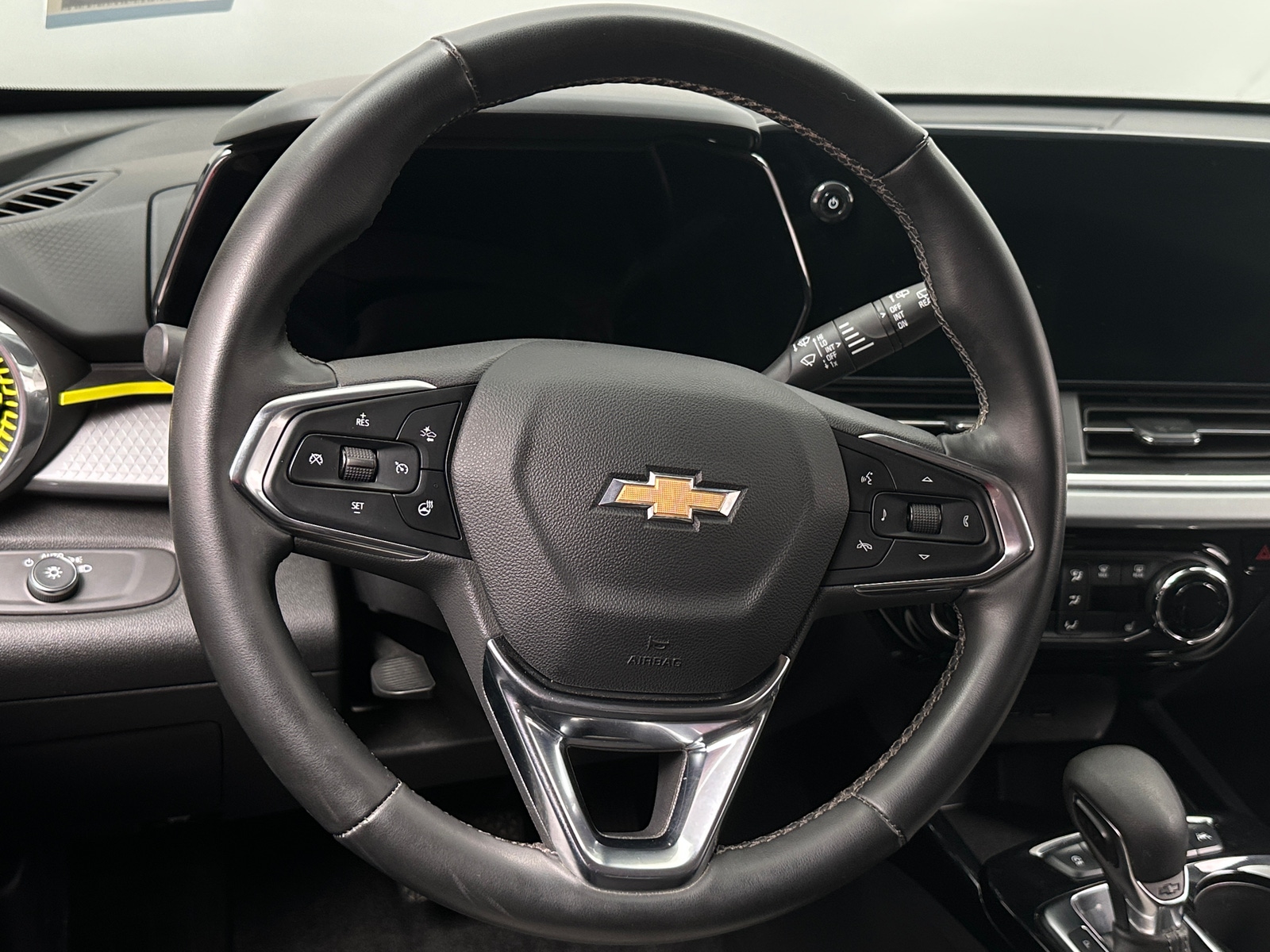Thumbnail: 2024 Chevrolet Trax - 5