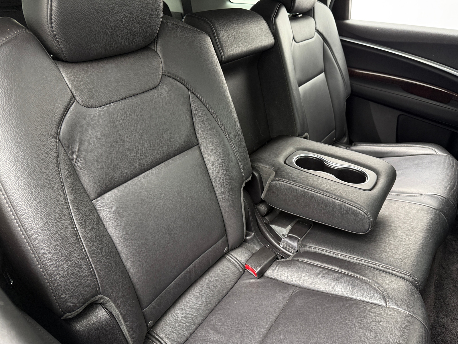 Thumbnail: 2017 Acura MDX - 5