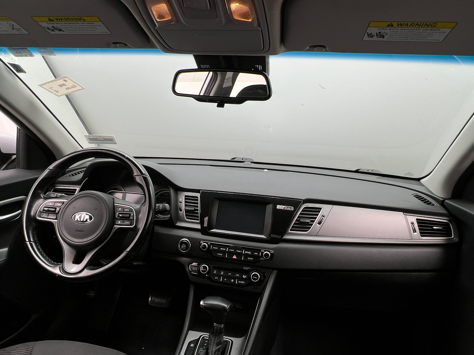 Thumbnail: 2019 Kia Niro - 3