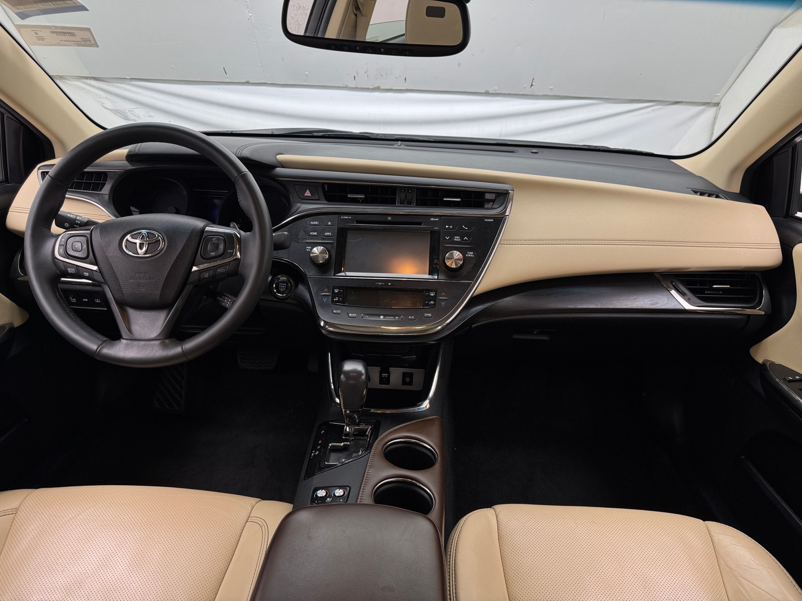 Thumbnail: 2016 Toyota Avalon - 2