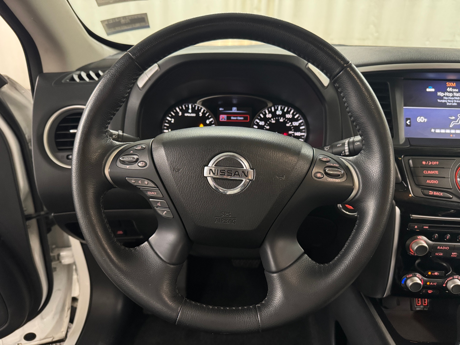 Thumbnail: 2018 Nissan Pathfinder - 5