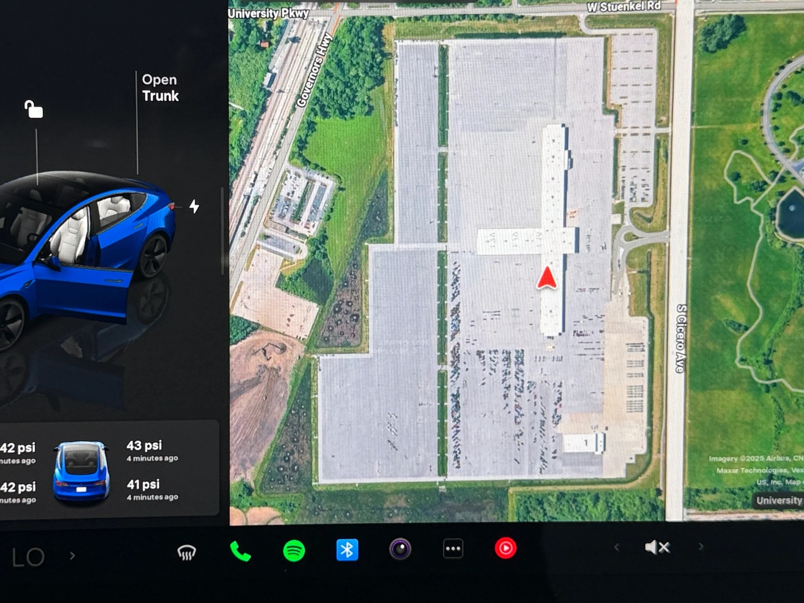 Thumbnail: 2023 Tesla Model 3 - 3