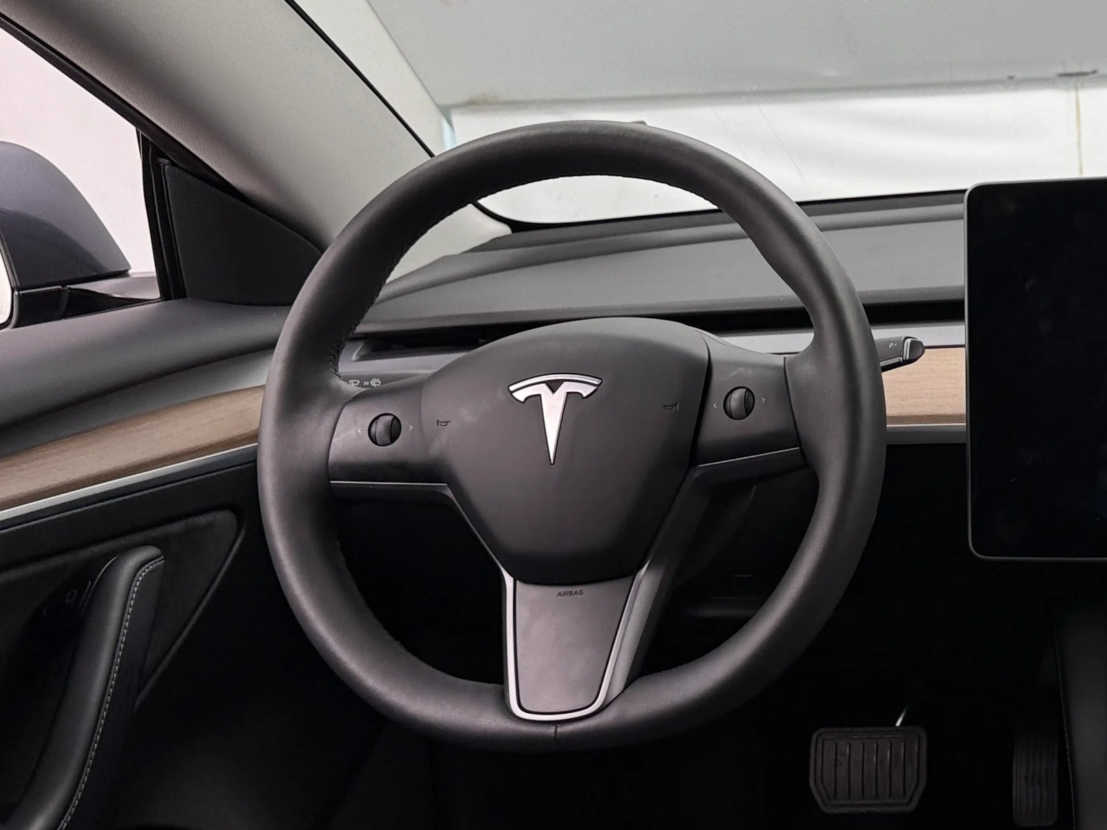 Thumbnail: 2021 Tesla Model 3 - 4