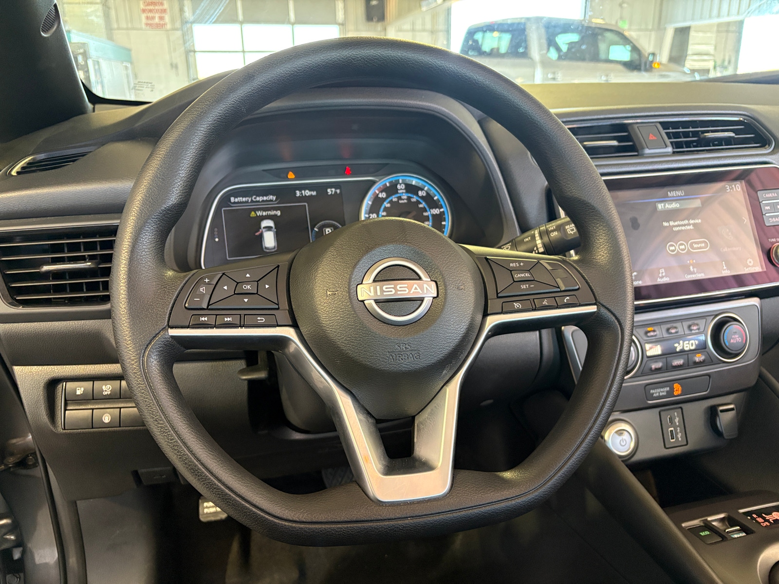 Thumbnail: 2025 Nissan Leaf - 5