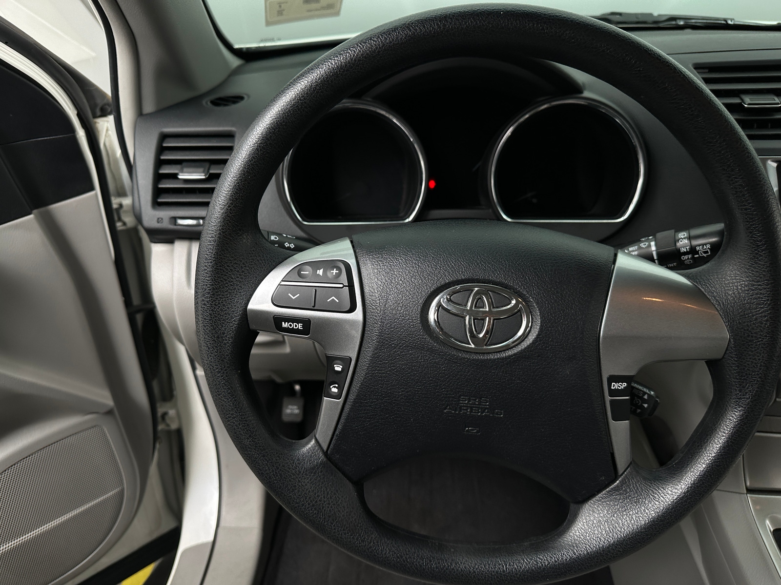 Thumbnail: 2013 Toyota Highlander - 5