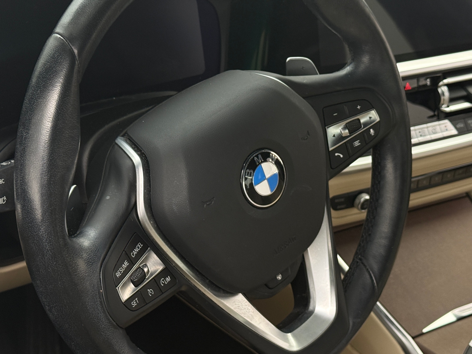 Thumbnail: 2021 BMW 3 Series - 4