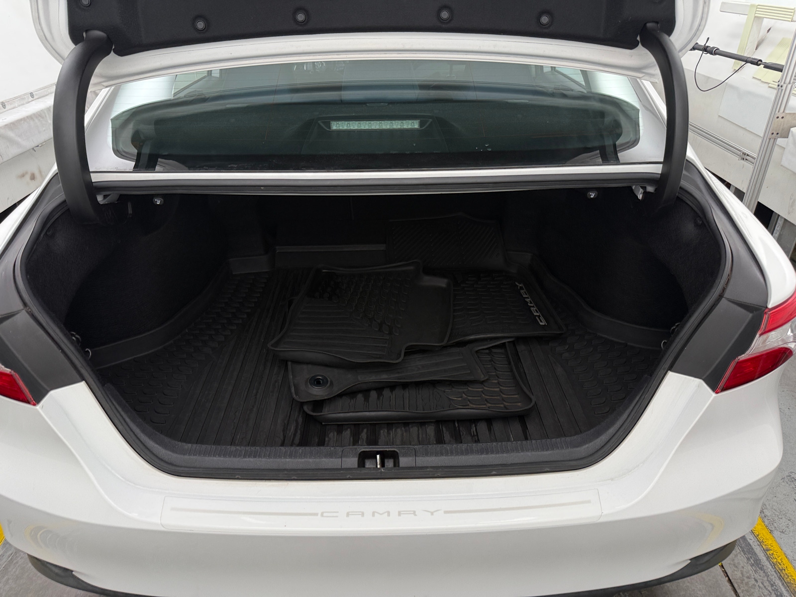 Thumbnail: 2019 Toyota Camry - 7