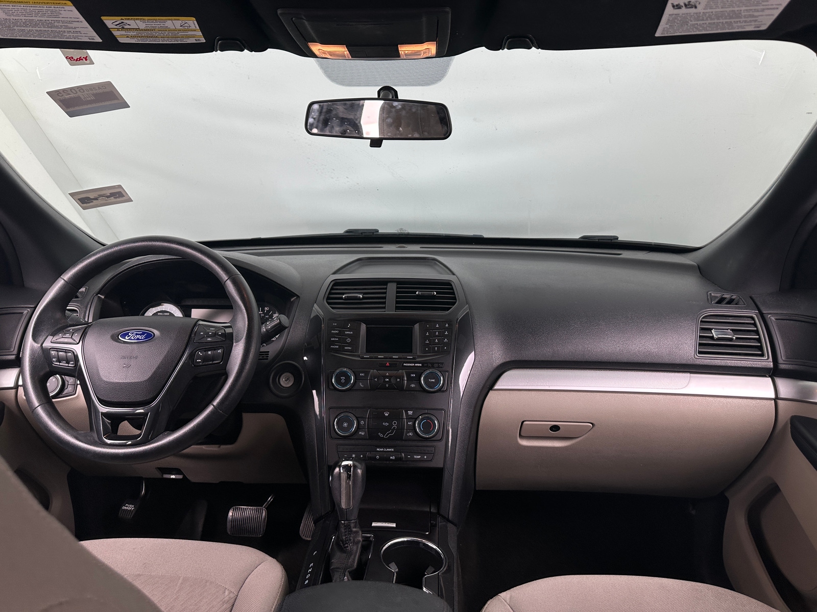 Thumbnail: 2018 Ford Explorer - 3