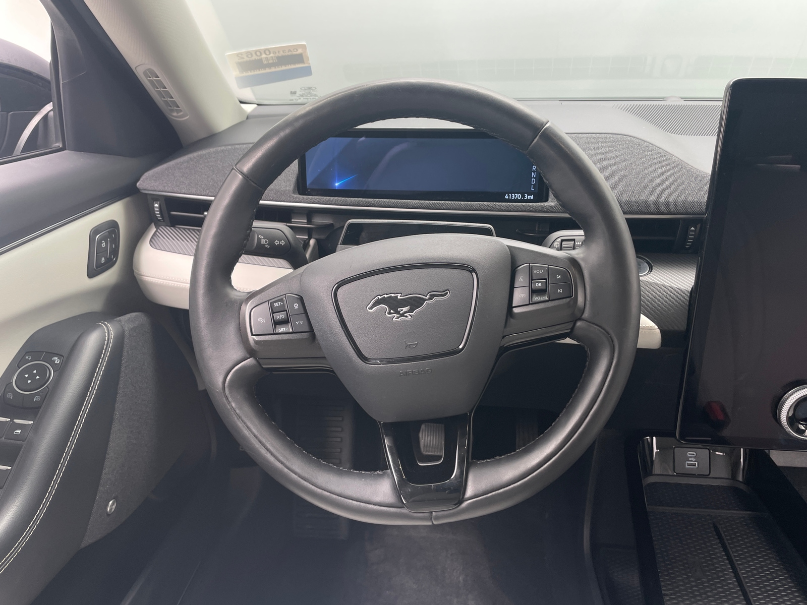 Thumbnail: 2022 Ford Mustang Mach-E - 4