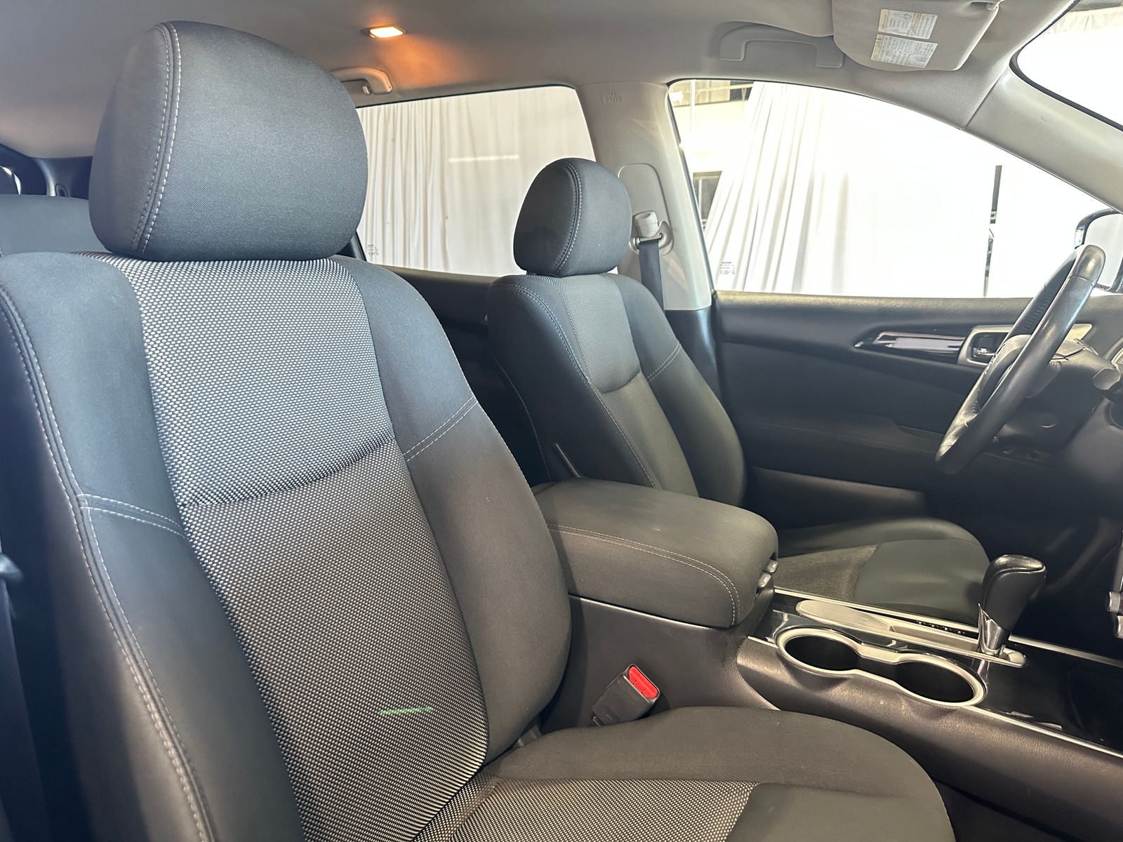 Thumbnail: 2017 Nissan Pathfinder - 2