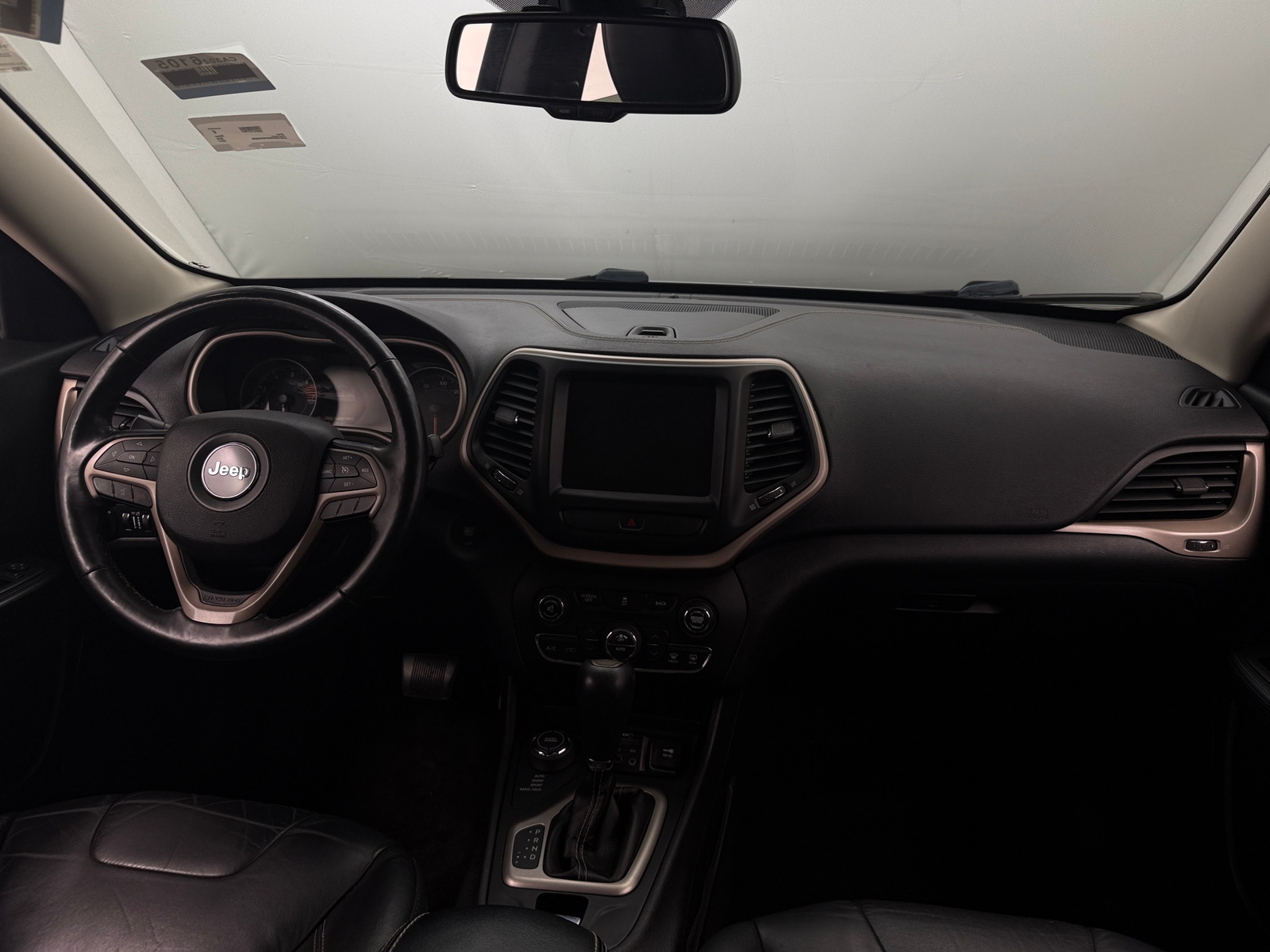 Thumbnail: 2017 Jeep Cherokee - 2