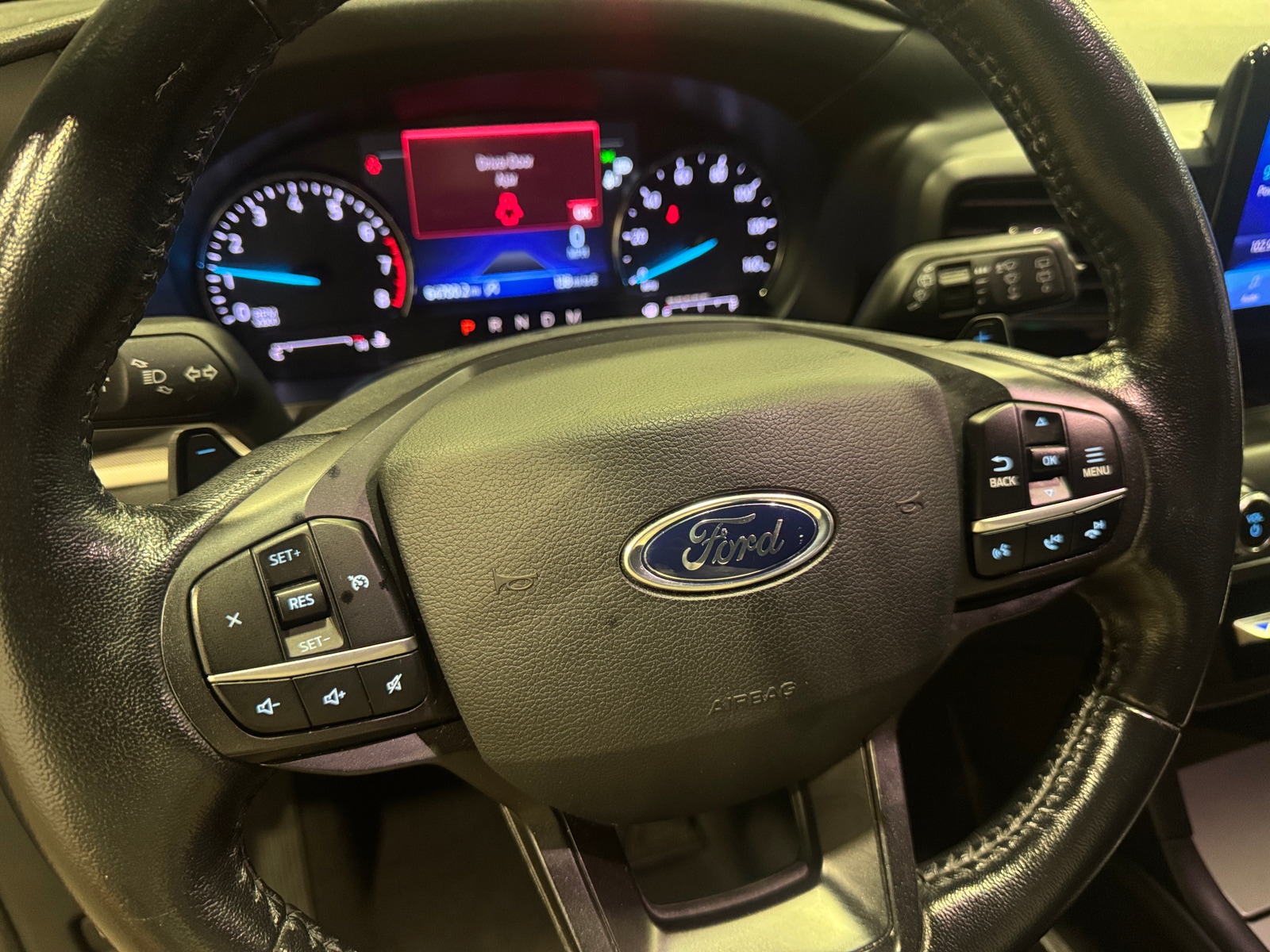 Thumbnail: 2020 Ford Explorer - 5