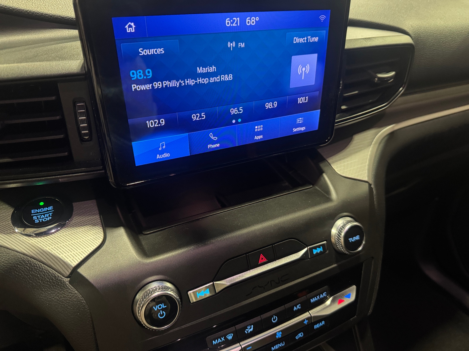 Thumbnail: 2020 Ford Explorer - 4