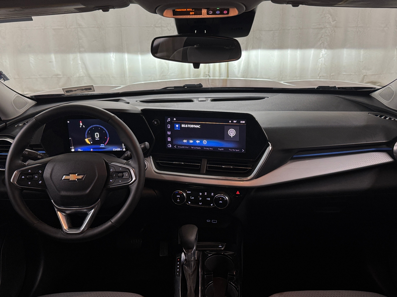 Thumbnail: 2024 Chevrolet Trax - 3