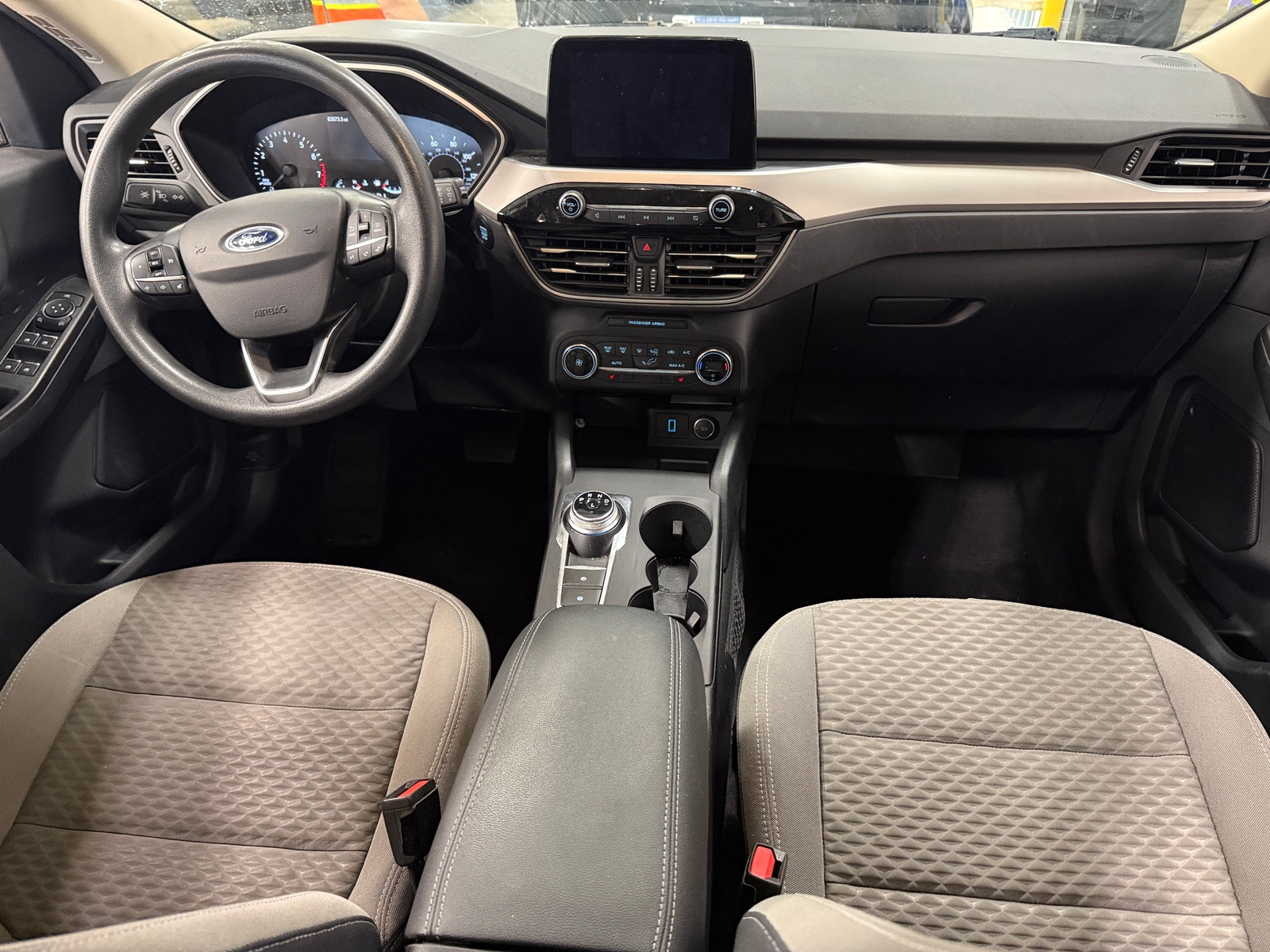 Thumbnail: 2020 Ford Escape - 3