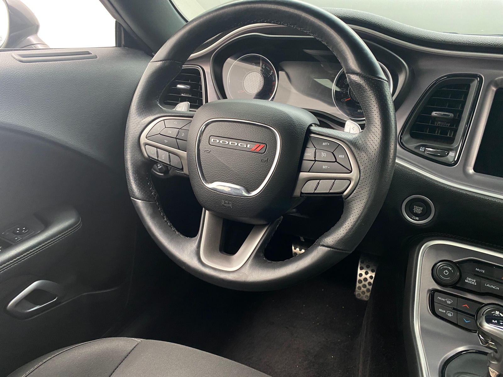 Thumbnail: 2019 Dodge Challenger - 4