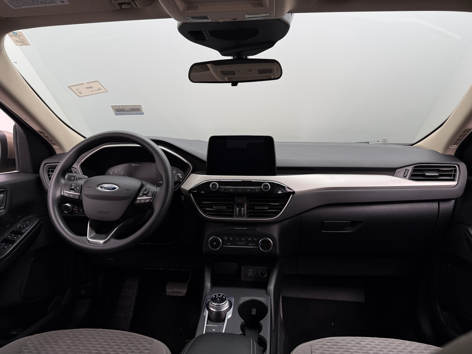 Thumbnail: 2020 Ford Escape - 3
