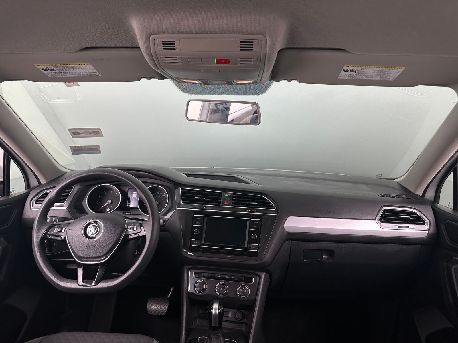 Thumbnail: 2021 Volkswagen Tiguan - 3