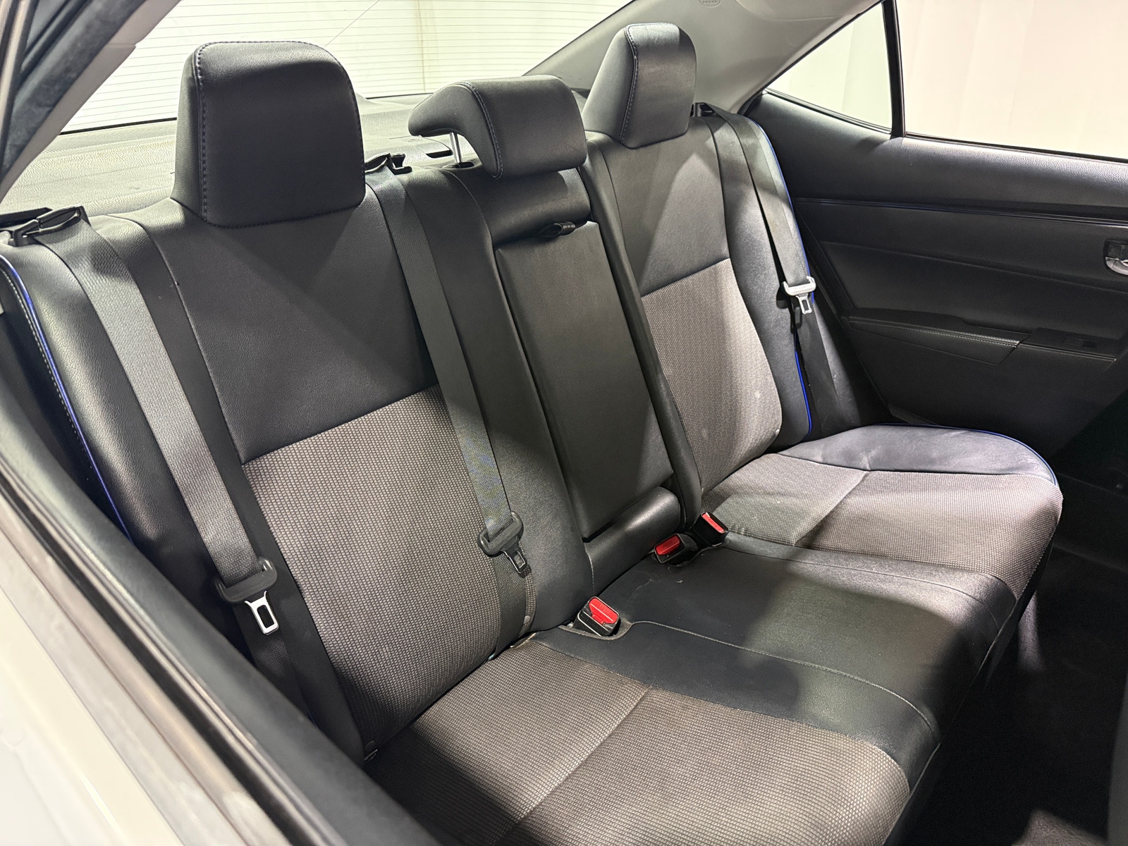 Thumbnail: 2019 Toyota Corolla - 6