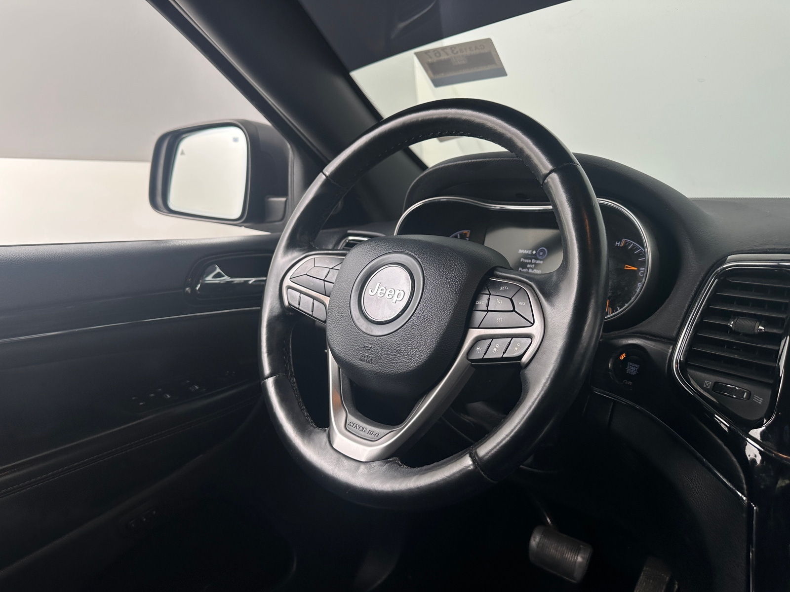 Thumbnail: 2021 Jeep Grand Cherokee - 4