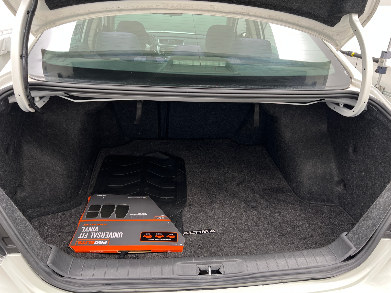 Thumbnail: 2016 Nissan Altima - 7