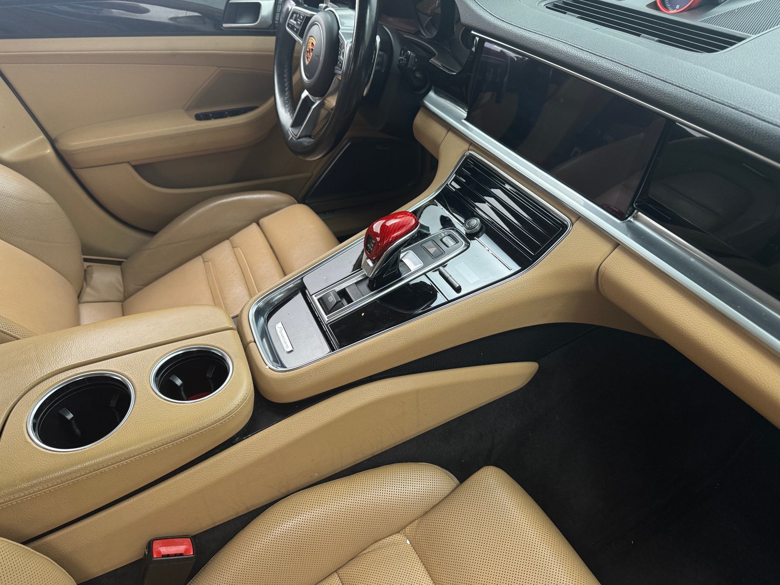 Thumbnail: 2018 Porsche Panamera - 2