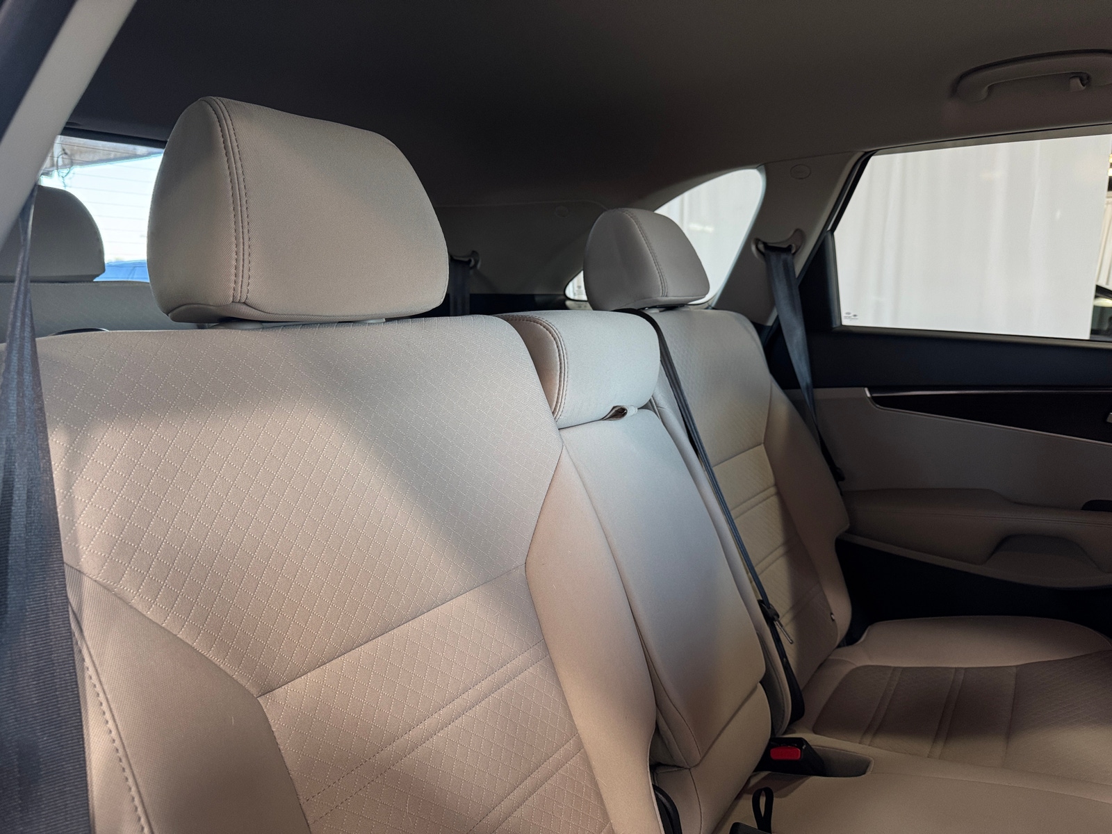 Thumbnail: 2020 Kia Sorento - 6