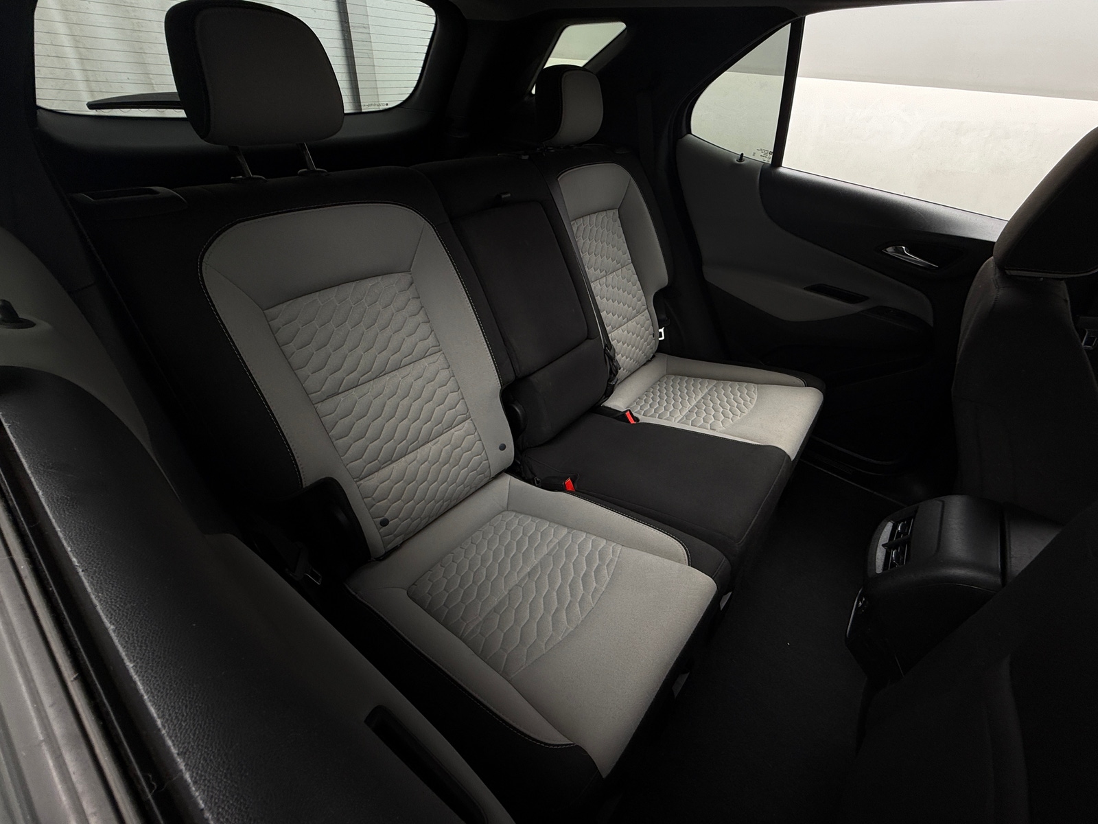Thumbnail: 2020 Chevrolet Equinox - 6