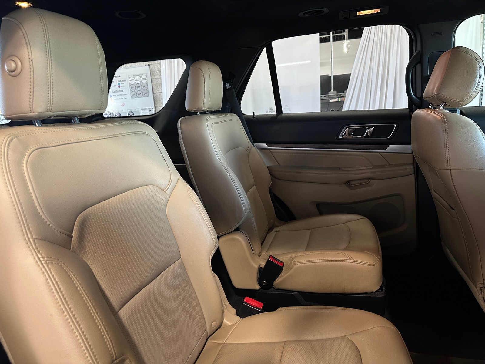 Thumbnail: 2016 Ford Explorer - 5