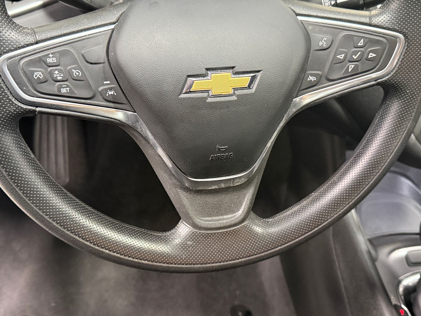 Thumbnail: 2023 Chevrolet Malibu - 5