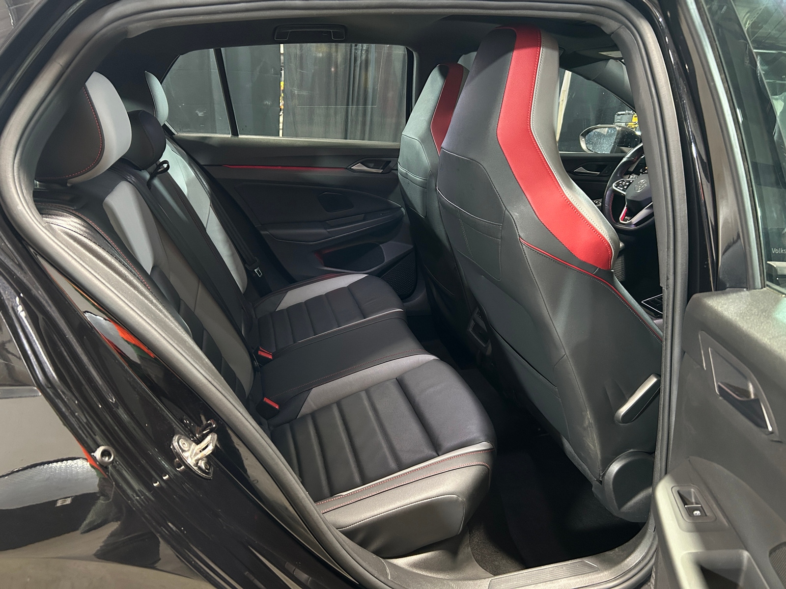 Thumbnail: 2024 Volkswagen Golf - 6