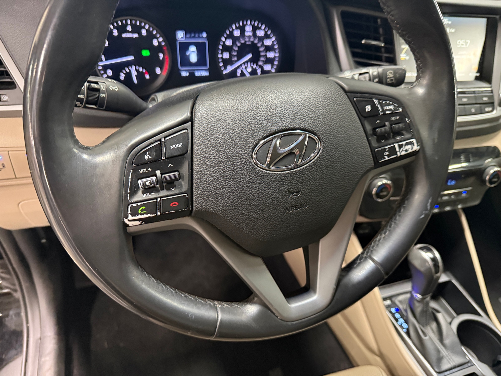 Thumbnail: 2018 Hyundai Tucson - 4
