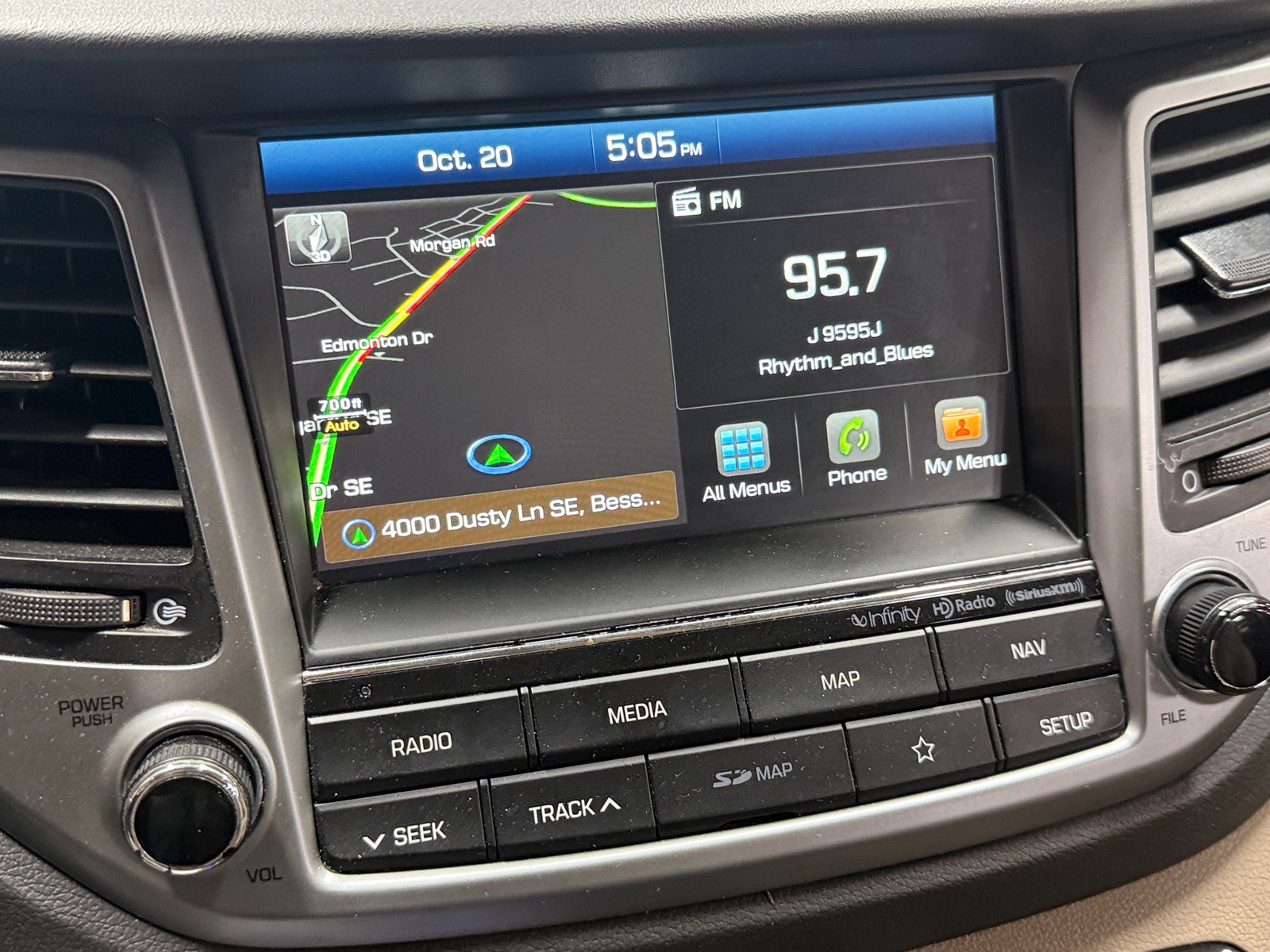 Thumbnail: 2018 Hyundai Tucson - 3