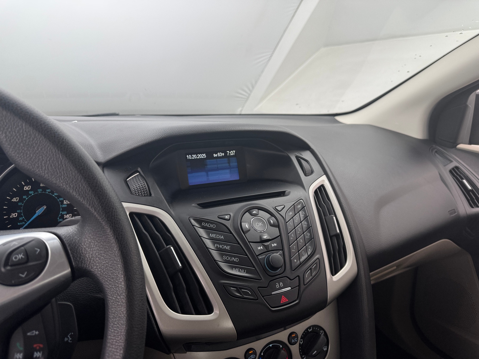 Thumbnail: 2013 Ford Focus - 4